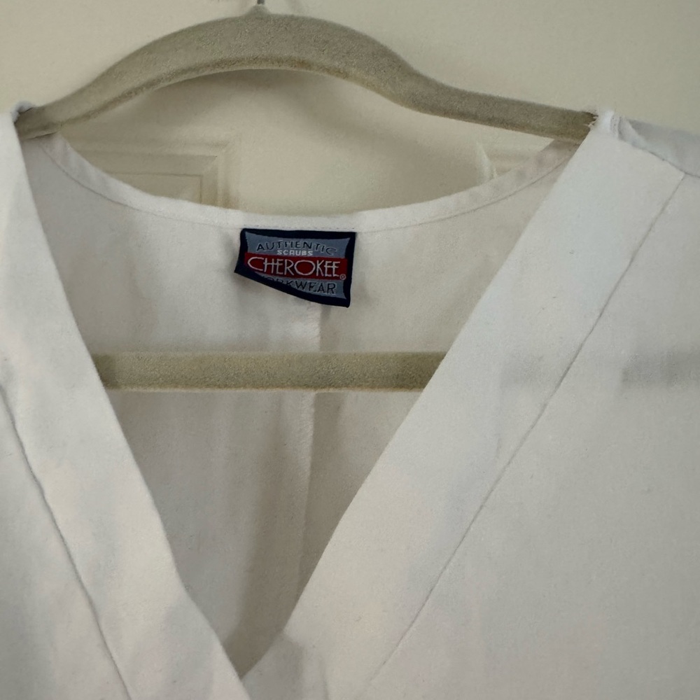 Cherokee Workwear White Scrub Top